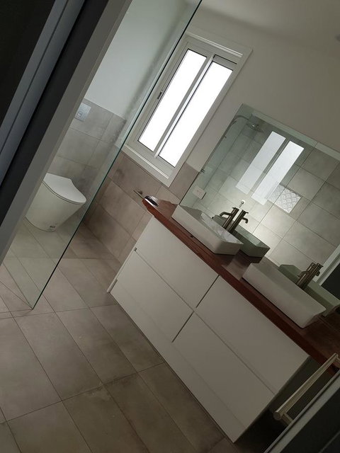 Zeally Bay Stay Deep Ocean - New Castle Holiday 11