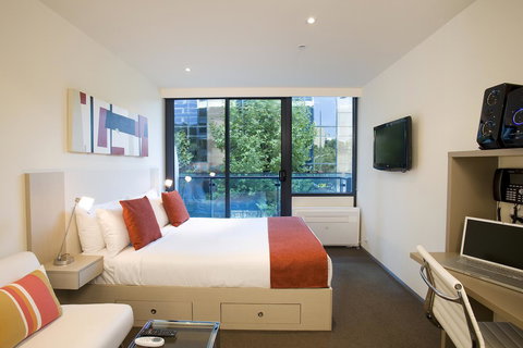 City Tempo - Queen St - New Castle Holiday 2