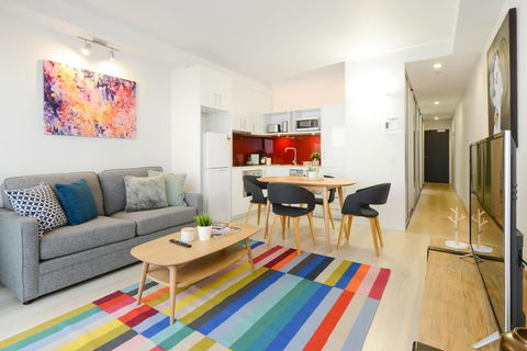 Canvas Suites On Russell Place - New Castle Holiday 35