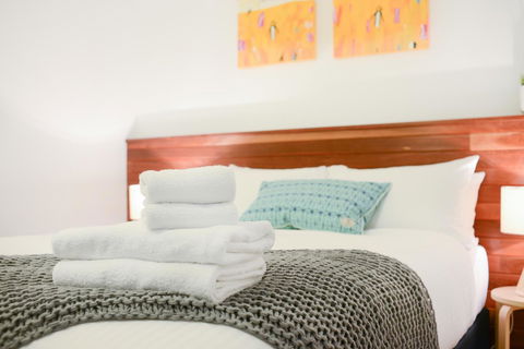 Canvas Suites On Russell Place - New Castle Holiday 7