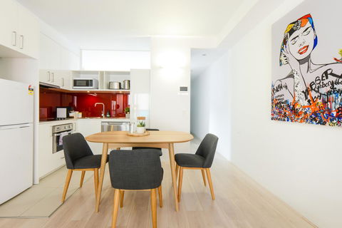 Canvas Suites On Russell Place - New Castle Holiday 41