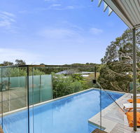 Lansdowne Villa - with swimming pool - New Castle Holiday