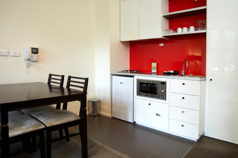 City Edge On Elizabeth Apartment Hotel - New Castle Holiday 10
