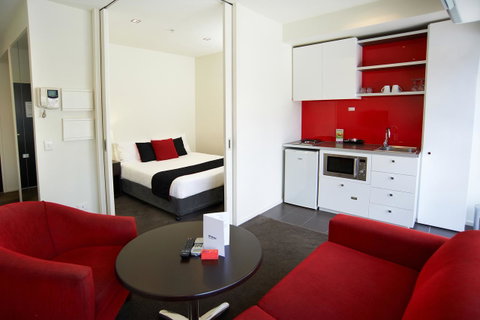 City Edge On Elizabeth Apartment Hotel - New Castle Holiday 16