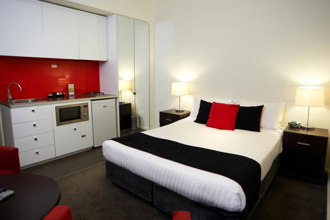 City Edge On Elizabeth Apartment Hotel - New Castle Holiday 1