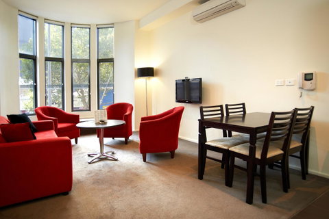 City Edge On Elizabeth Apartment Hotel - New Castle Holiday 12