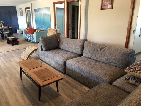 Beautiful, Cosy And Quiet - New Castle Holiday 5