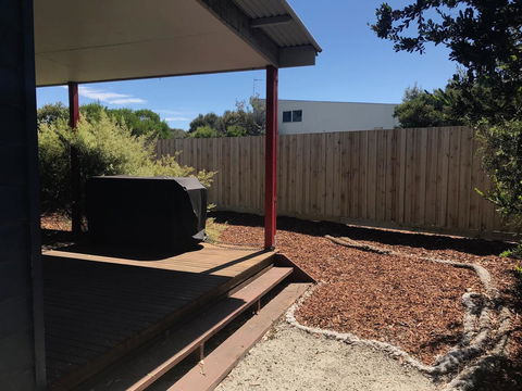 Beautiful, Cosy And Quiet - New Castle Holiday 40