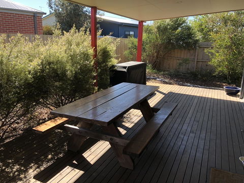 Beautiful, Cosy And Quiet - New Castle Holiday 24