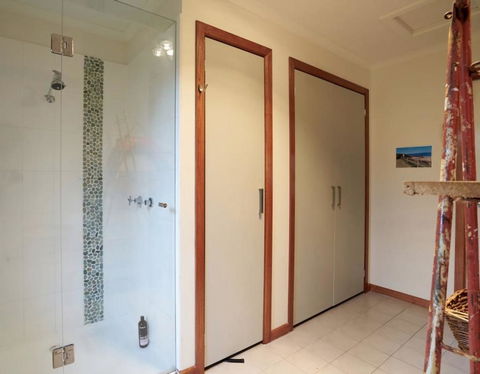 Beautiful, Cosy And Quiet - New Castle Holiday 11