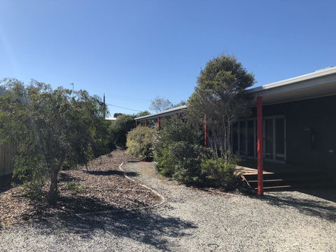 Beautiful, Cosy And Quiet - New Castle Holiday 33