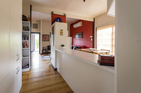 Azen Haven - New Castle Holiday 9