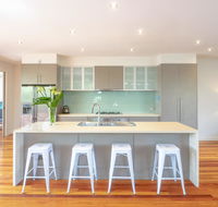 Blairgowrie Moonah Beach House walk to beach - New Castle Holiday