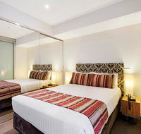 Seasons Heritage Melbourne - New Castle Holiday