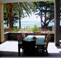 C-Scape Apartment 1 - New Castle Holiday