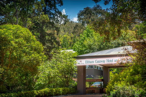 Eltham Gateway Hotel & Conference Centre - New Castle Holiday 0