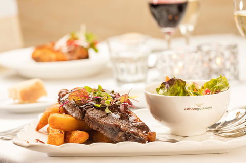 Eltham Gateway Hotel & Conference Centre - New Castle Holiday 10