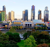 Trendy City Pad Melbourne - New Castle Holiday