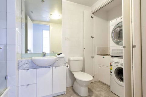 Melbourne Vacation Rentals Apartment - New Castle Holiday 4