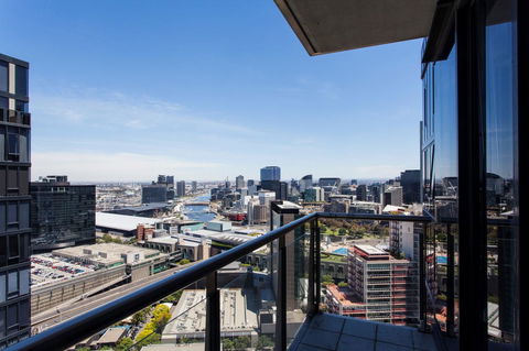 Melbourne Vacation Rentals Apartment - New Castle Holiday 10