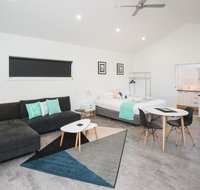 Mildura Holiday Villas - New Castle Holiday