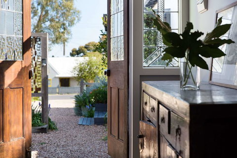 The Blue Barn - New Castle Holiday 2