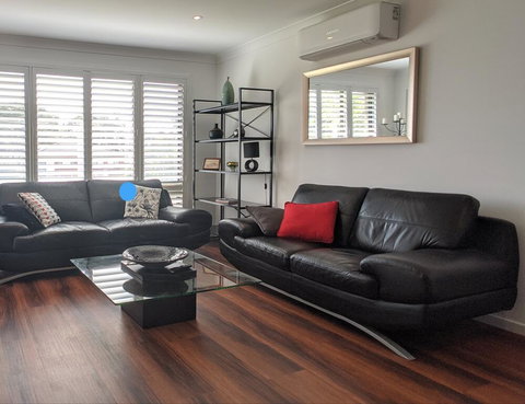 The Break Beachside - New Castle Holiday 3