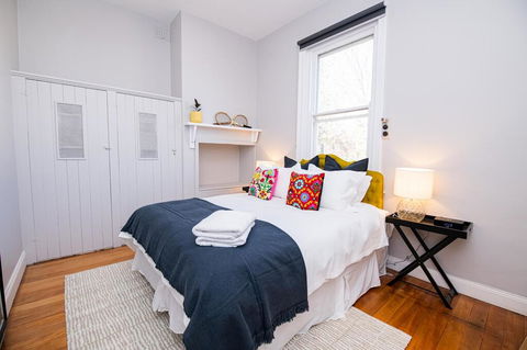 The Byng House Grand And Central, Entertain 12 - New Castle Holiday 2