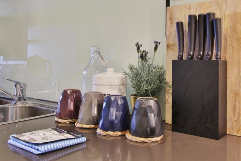 The CHANGE Apartments - New Castle Holiday 1