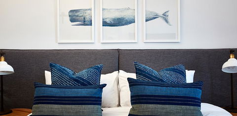 The Clovelly Hotel - New Castle Holiday 1