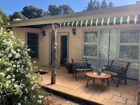 The Coach House - New Castle Holiday 0