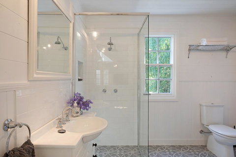 The Cottage - New Castle Holiday 0