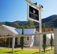 The Dacha - New Castle Holiday