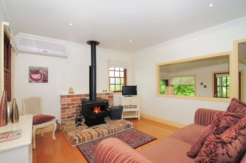 The Dairy - Kangaroo Valley - New Castle Holiday 1