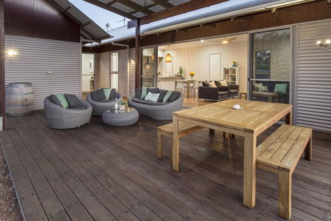 The Deck - New Castle Holiday 2