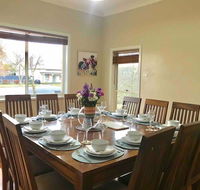 The Entertainer - Downtown Orange Sleeps 11 - New Castle Holiday