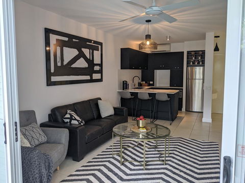 The Escape Luxury Apartments Peppers Beach Club Palm Cove - New Castle Holiday 0