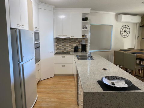 The Esplanade Holiday Apartments - New Castle Holiday 2