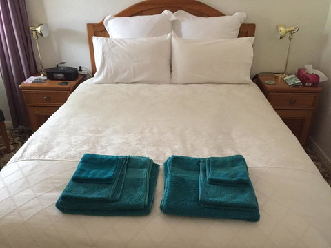 The Evergreen Bed And Breakfast - New Castle Holiday 3