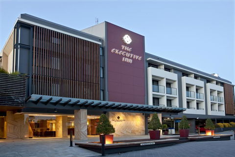 The Executive Inn, Newcastle - New Castle Holiday 1