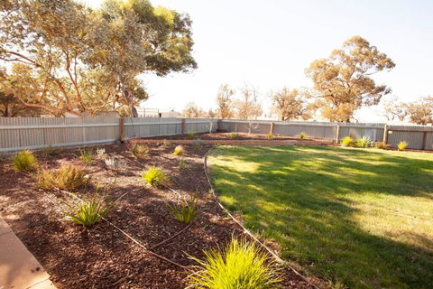 The Farmhouse. - New Castle Holiday 3