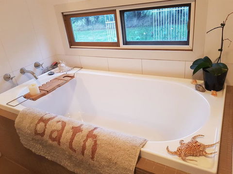 The Gurdies Room With Amazing Sunset Views - New Castle Holiday 2