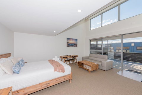 The Hub Bicheno - New Castle Holiday 2