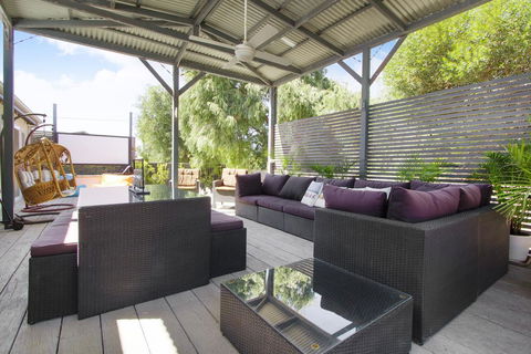 The Jetty - New Castle Holiday 3