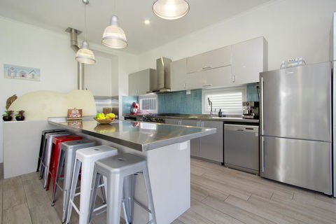 The Jetty - New Castle Holiday 1