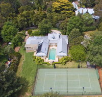 The Kangaloon House - New Castle Holiday