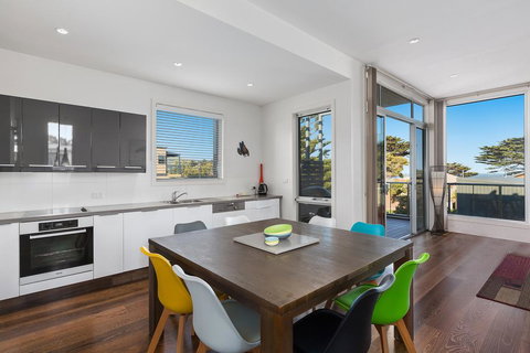 The Lane House - New Castle Holiday 2