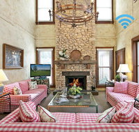 The Lodge  Linden Hall - New Castle Holiday