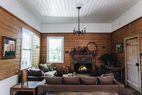 The Main House At Poets Lodge - New Castle Holiday 1