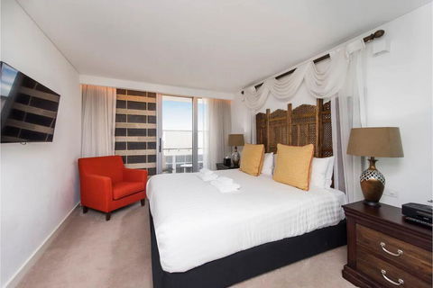 The Nest - Boho Bedroom Near The City With Roof Terrace - New Castle Holiday 0